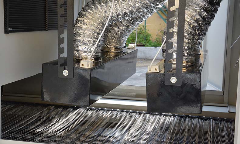 手機殼5.6KW2組燈UV光固機.jpg 手機殼5.6KW2組燈UV光固機.jpg